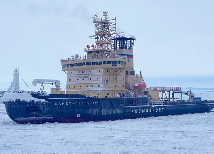 Ледокол «Санкт-Петербург» будет работать в морском порту Ванино в зимнюю навигацию 2025–2026 годов