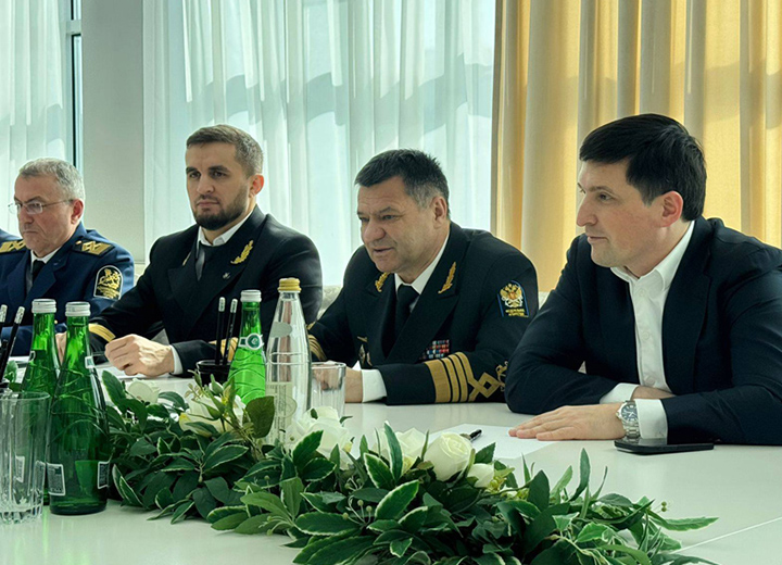ФГУП «Росморпорт» приняло участие в совещаниях по развитию инфраструктуры в морском порту Махачкала