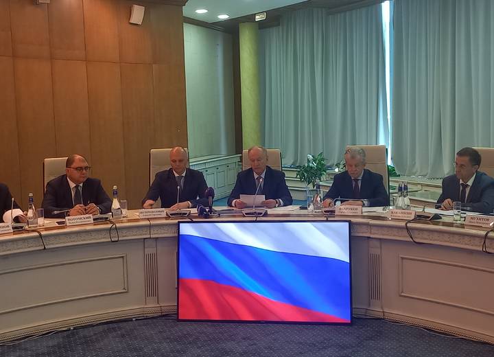 Помощник Президента России, председатель Морской коллегии РФ Николай Патрушев провел в Калининградской области совещание по вопросам развития рыбохозяйственного комплекса региона