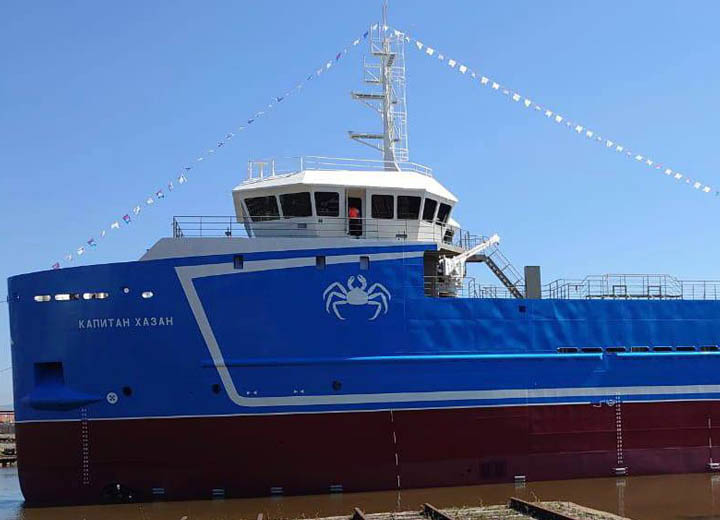 Находкинский СРЗ спустил на воду краболовное судно проекта CCa5712LS «Капитан Хазан»