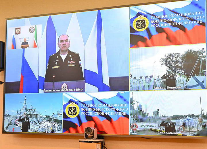 На кораблях «Виктор Великий», «Ставрополь» и «Тайфун» подняты Андреевские флаги