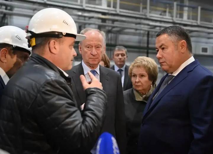 Помощник Президента России, председатель Морской коллегии РФ Николай Патрушев и полномочный представитель Президента России в СЗФО Игорь Руденя посетили Петрозаводск