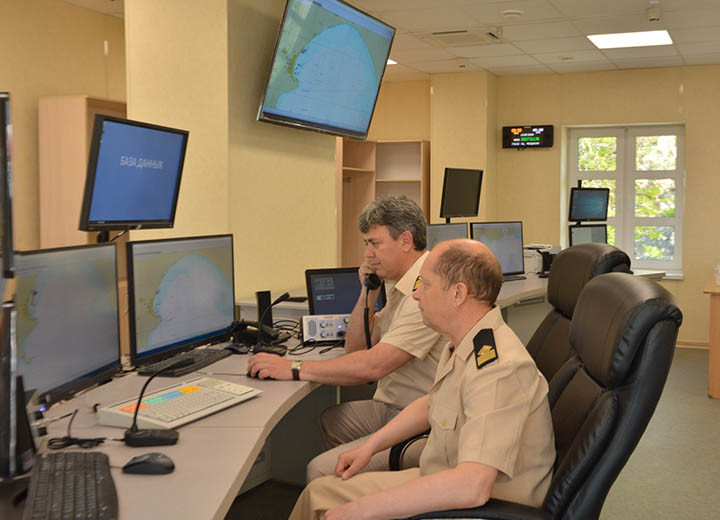 Станция ГМССБ и СУДС Феодосии освидетельствованы Регистром