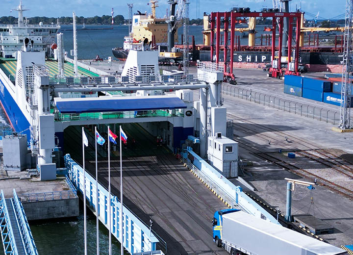 Росморречфлот объявляет отбор российских организаций на право получения субсидии на морские перевозки грузов в (из) Калининградскую область