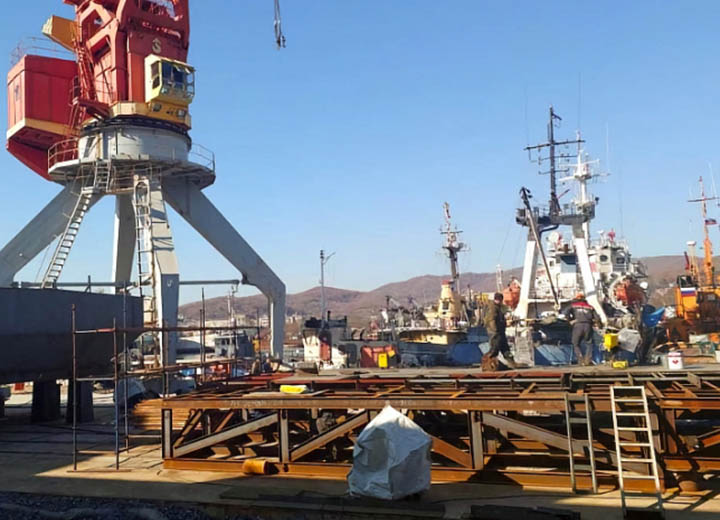 Ливадийский ремонтно-судостроительный завод ввёл в работу мощности по производству плавдоков и причалов