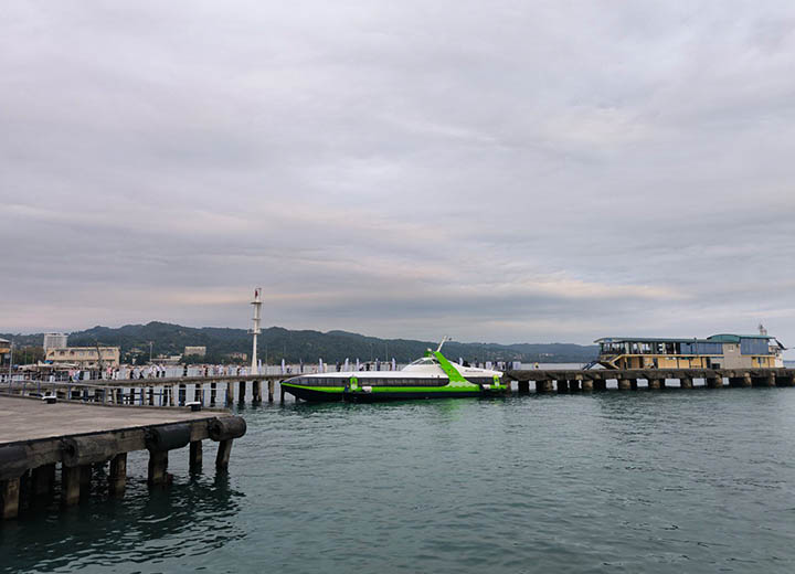 На пассажирские перевозки в Азово-Черноморском бассейне выделено более 216 млн руб