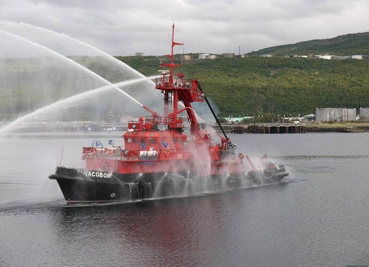 Пожарное судно «Часовой» после ремонта вернулось в состав спасательного флота Морспасслужбы