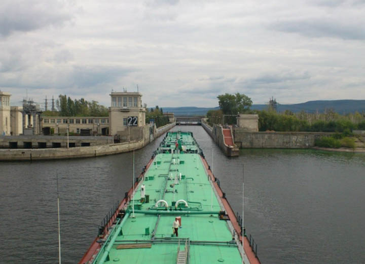 Завершена реконструкция шлюзов Самарского гидроузла