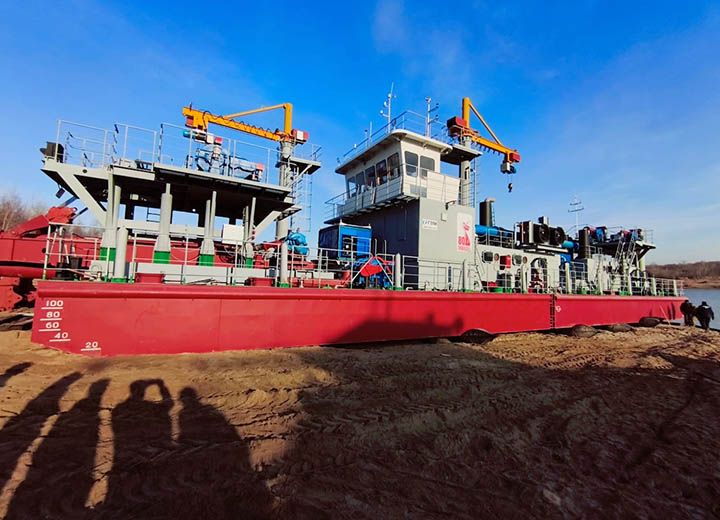 В 2026 году в Обь-Иртышском бассейне приступит к работе новый земснаряд проекта Ц490ДМ1