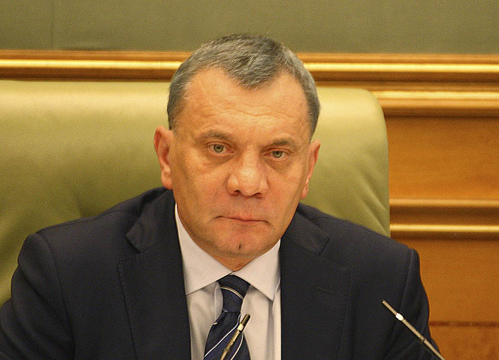 Борисов одобряет закрепление грузовой базы за судами России