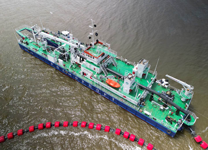 Земснаряд "Петр Ведерников" планируется сдать в 2026 году