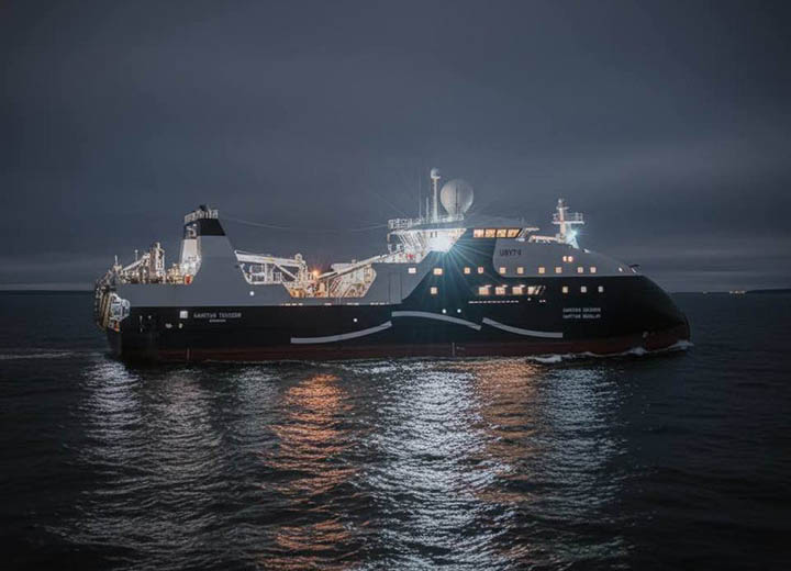 Первый серийный траулер проекта 170701 успешно прошел ходовые испытания