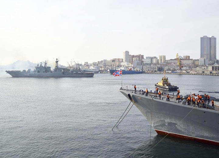 Главком ВМФ проверил ход работ по строительству и ремонту кораблей и судов для ТОФ