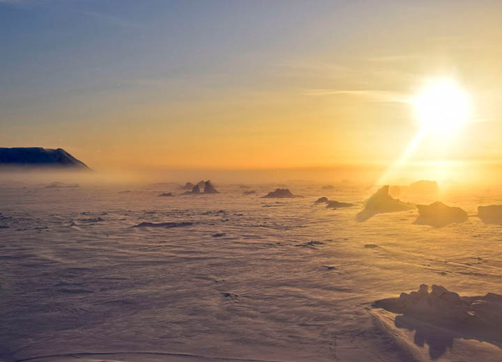 ААНИИ подготовил обзор ледовой обстановки на трассе СМП и замерзающих морей РФ
