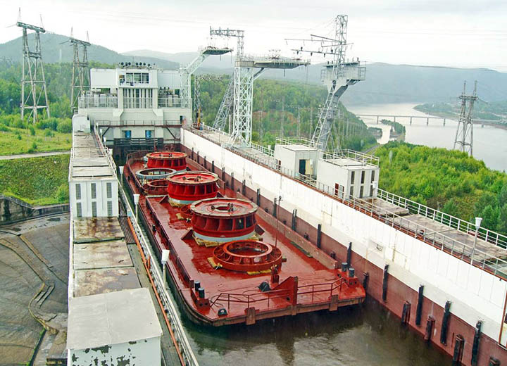 На Енисее продолжается реконструкция Красноярского судоподъёмника