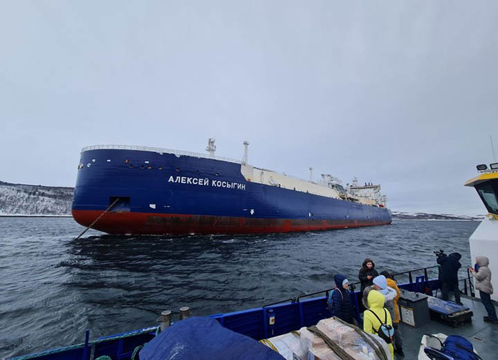 Первая выгрузка сжиженного газа с судна «Алексей Косыгин» состоялась под техническим наблюдением Регистра