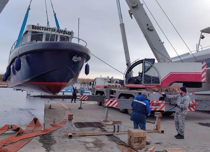 Патрульные катера Восточно-Сибирсого отдела Госморречнадзора завершили навигацию 2025 года и отправились на зимний отстой