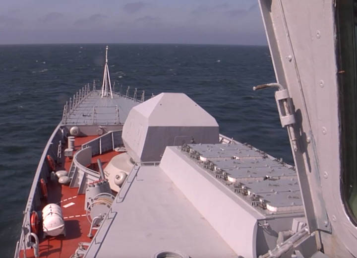 Малый ракетный корабль «Буря» выполнил испытательную стрельбу в Балтийском море