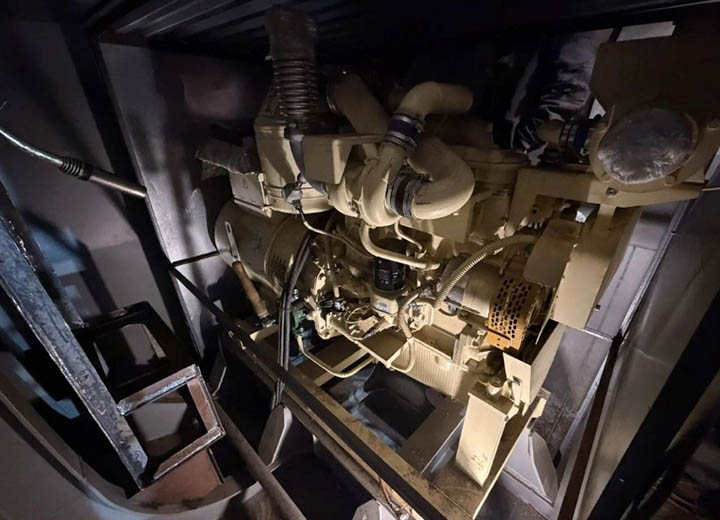 На строящиеся катамараны проекта «Соммерс-L» установлены вспомогательные дизель-генераторы