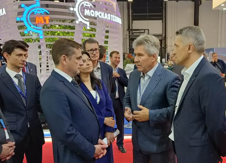 Завод «Преголь» подтвердил главе Росрыболовства возможность увеличить объем судоремонта в связи с ростом спроса со стороны рыбаков
